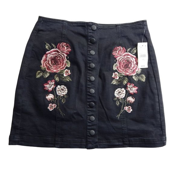 Kendall & Kylie PacSun Womens Embroidered Floral Button Down Mini Skirt Black Si - Picture 1 of 9